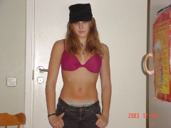 UNSCHULDSBLONDIES AMATEURS 105
