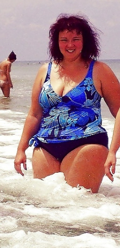 Curves on big babe