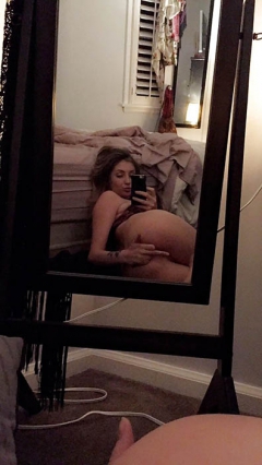 Blonde bimbo slut - takes naked selfies