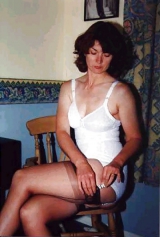 Amateur ladies pose in nylons