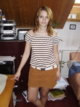 Sexy amateur teen Saskia