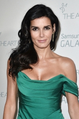 Hm88 Angie Harmon