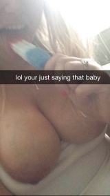 My gf\'s feet and ass please comment!