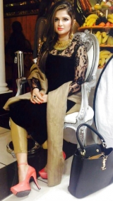 HORNY PAKI SLUT HUDA