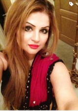 HORNY PAKI SLUT HUDA