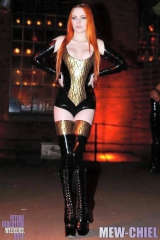 Latex lesbian oiled
