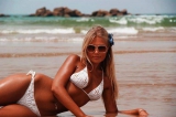 beach ladies 1b500-1b550