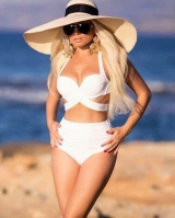 one hughson gal 1b650-1b700