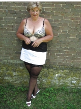 mature slut deb shows tits outdoors