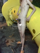 TRAIDEP01 - nhung con ga trong dep deu nam tren minh tat ca 