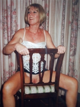 sexy milf fiona in black mini skirt