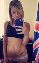 Is there a doctor in the house? - trainee doctor naked selfi