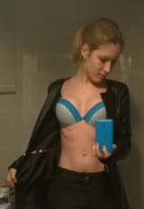 19 yo italian amateur whastapp selfies