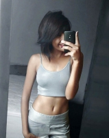 British muslim teen nude selfies - not sure her family would