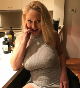 HOT AND SEXY MATURE LADIES - 8