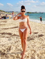 Sexy ma!