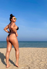 Sexy ma!