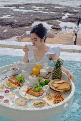 MY TEEN IS BEAUTIFUL