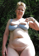 granny shows pussy
