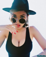 Latina Sexy Big Tits