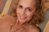 mature Martina