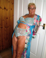 She dreams of being fucked in her hairy pussy 4
