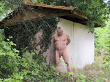je suis nu dans la nature
