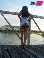 Teen girlfriend flashes naked