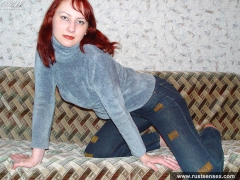Teen redhead amateur nude posing - N