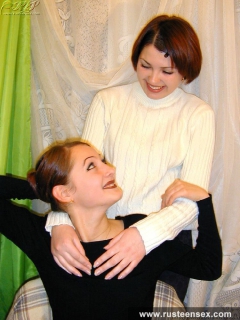 Russian teen redhead lesbians kissing - N