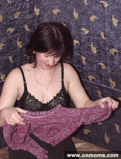 Shy mature posing naked - N