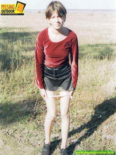 Young slim girl peeing - N