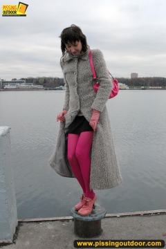 MILF outdoor pissing on pier - N