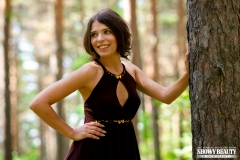 Nude beauty in the forest - N