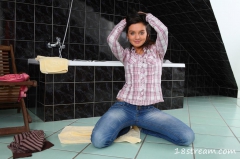 Katrin - N