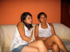 Pretty Girls - N