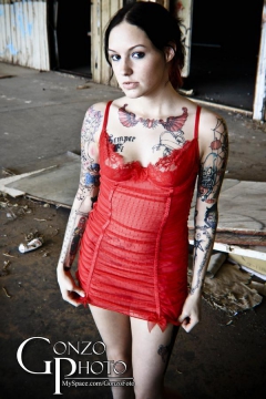 pretty Girls 2 - N