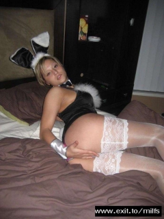 insatiable mature amateur wives - N
