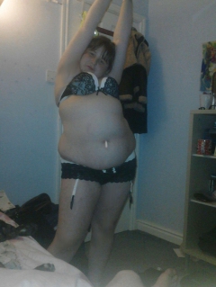 BBWNeedsDik - N