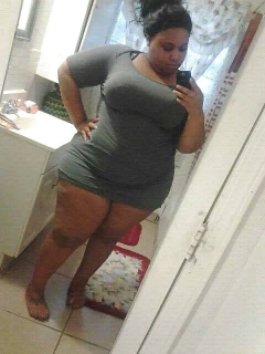 Nice curves no nudes - N