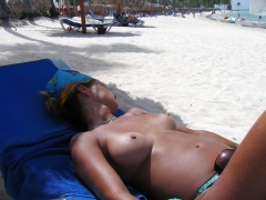 Under the hot sun - N