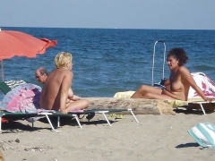 Naked beach 73. - N