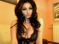 beautiful brunettes - N