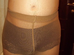 In mom pantys - N