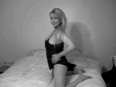 Sexy 40 something - N