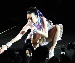 Upskirt mix - N