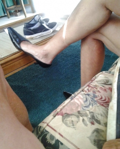 mature foot shoe fetish - N