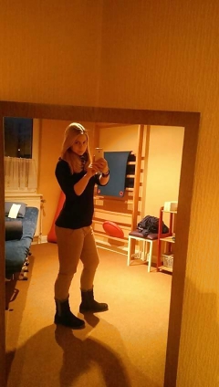 Kathrin - N