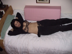 toronto mum of 2 lusy strips - N