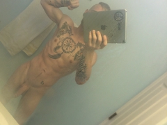 Pictures of Me. - N